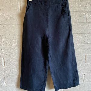 Fauxgerty Linen Cropped Pants